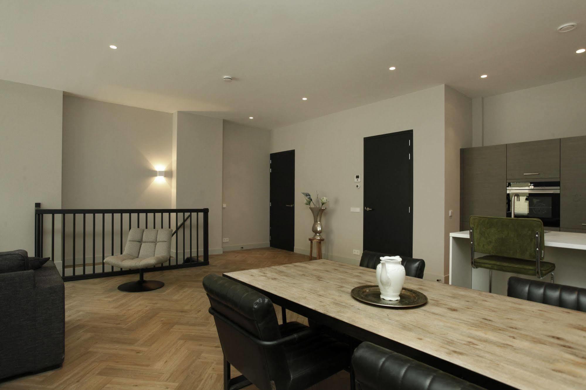 Stayci Serviced Westeinde Appartement *